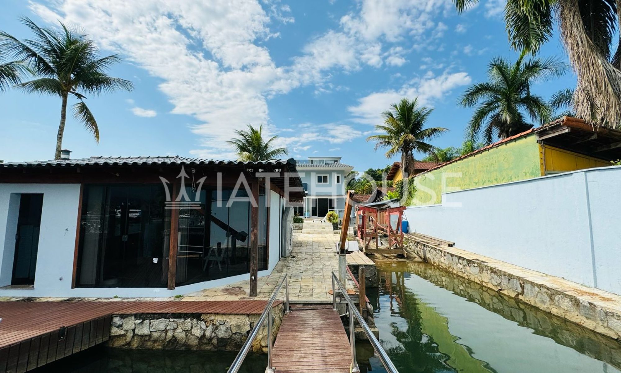 0b09ce5a-c90b-454b-9ca5-bec5d78f1548