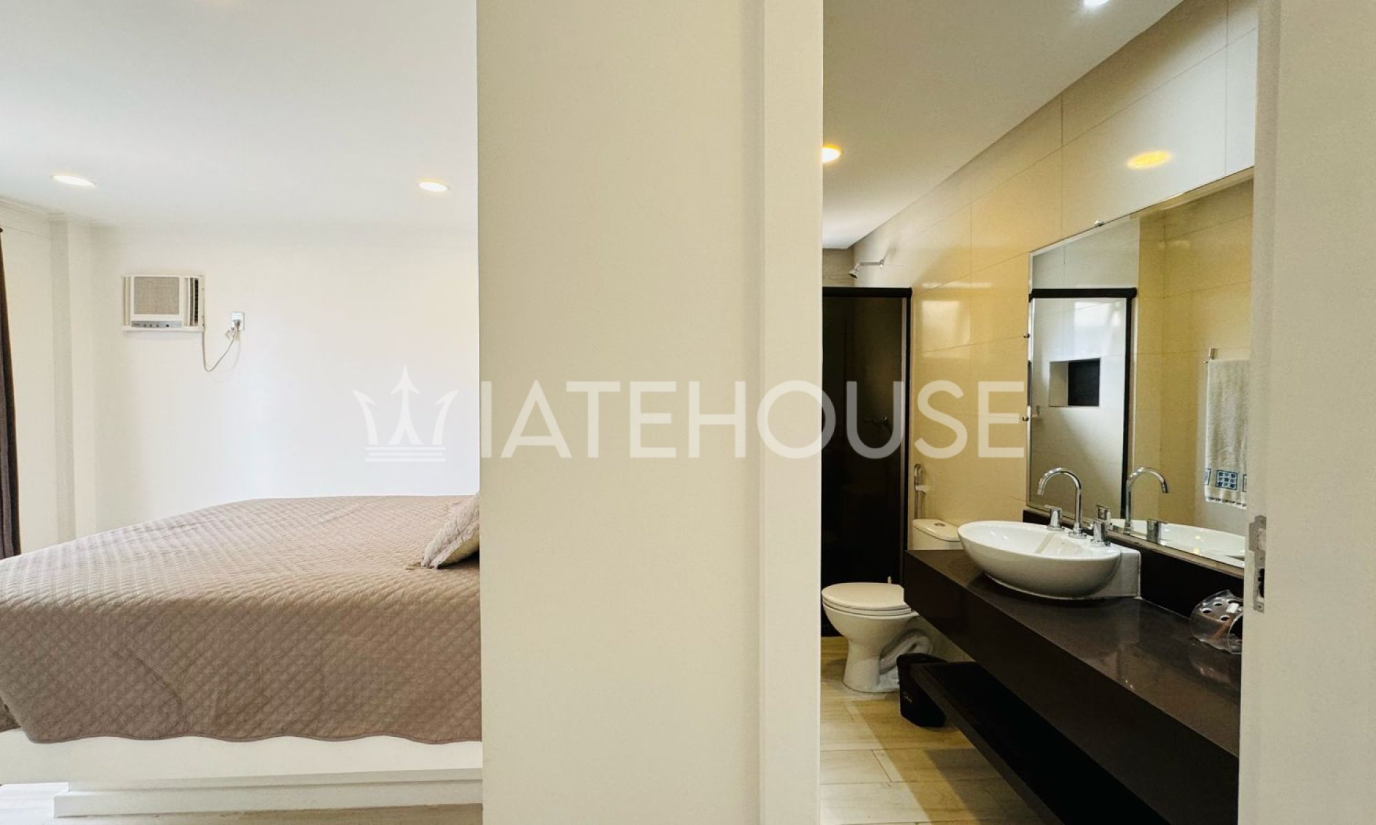 1b2d77c6-4ce8-492e-9c55-cef239b2721b