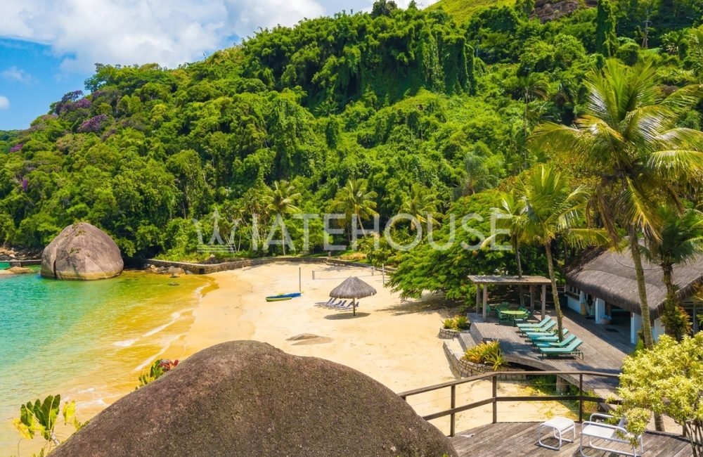 Analyze_seasonal_rental_house_image_20261023101929