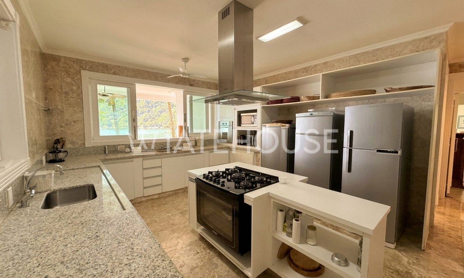 Edit_vacation_home_image_adverti…_20261005150404-1
