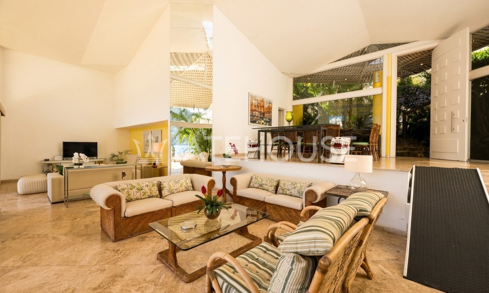 Editing_vacation_rental_image_20261016102220