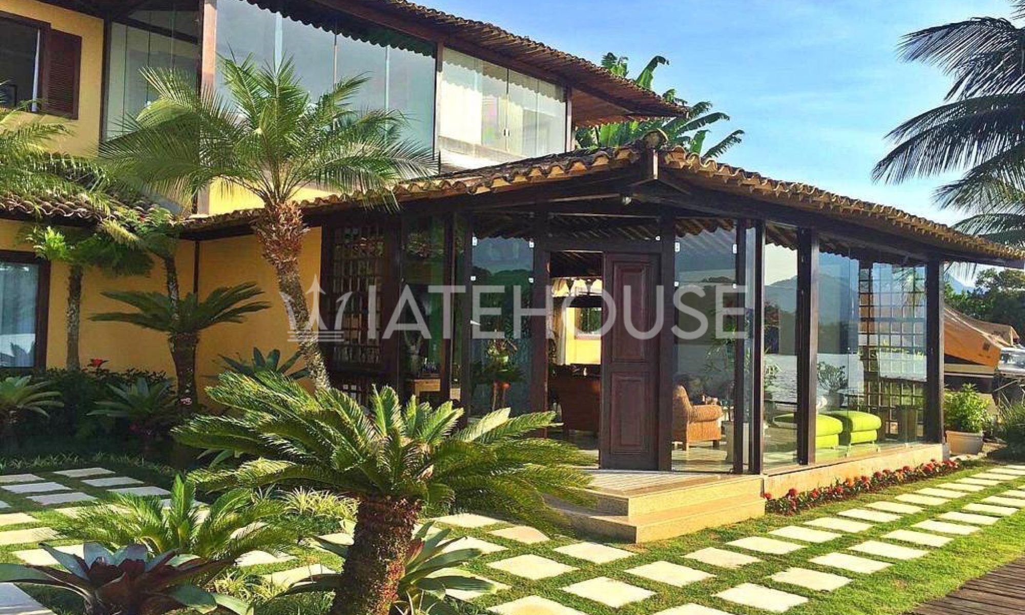 WhatsApp-Image-2025-04-04-at-17.40.57-2