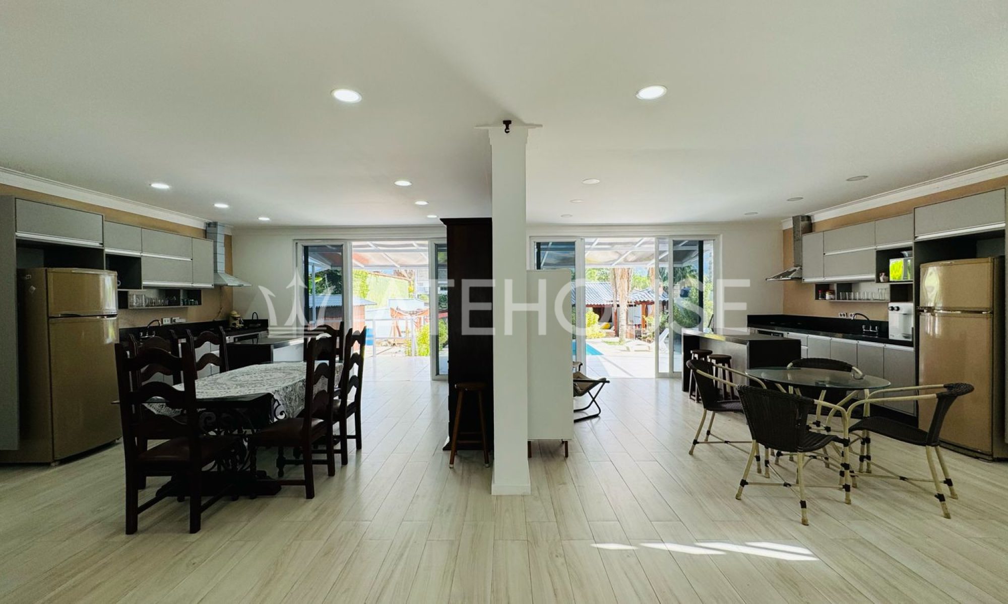 f1478903-c6a5-4e50-b4c6-9a4dc823fc8a